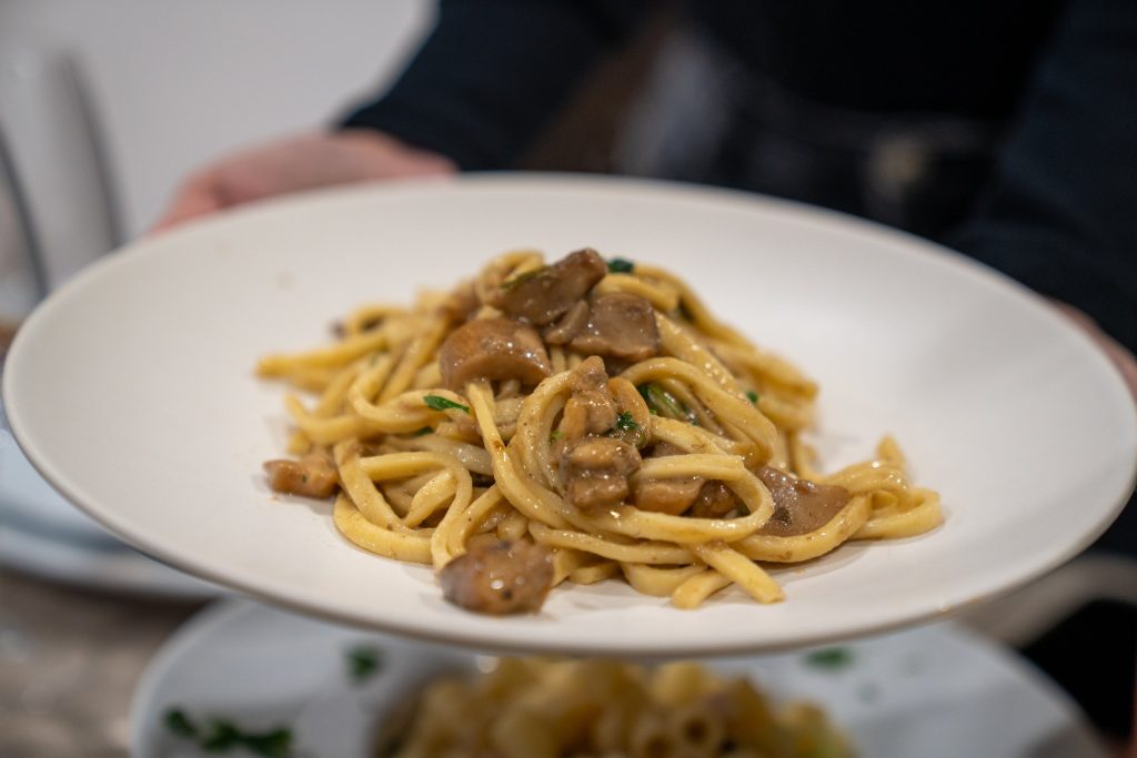 Pasta fresca con i funghi